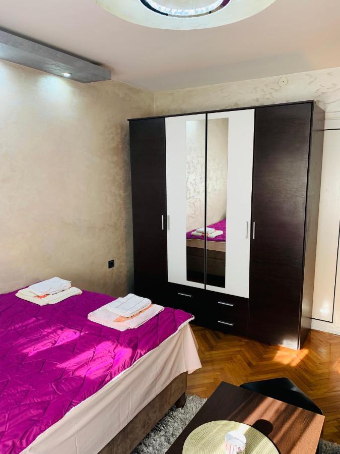 Apartman Valjevo Dk Apartment ภายนอก รูปภาพ